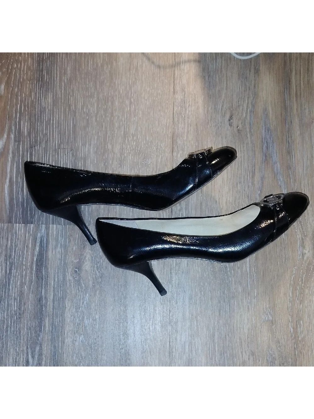 Michael Kors Black Flats Ornamentation - Picture 4 of 6